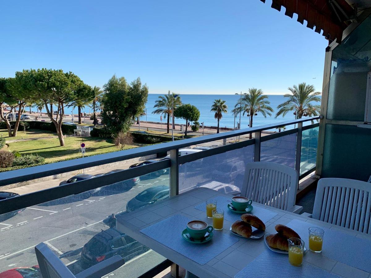 Studio F1 vue mer a 30m des plages Cagnes-sur-Mer Exterior foto