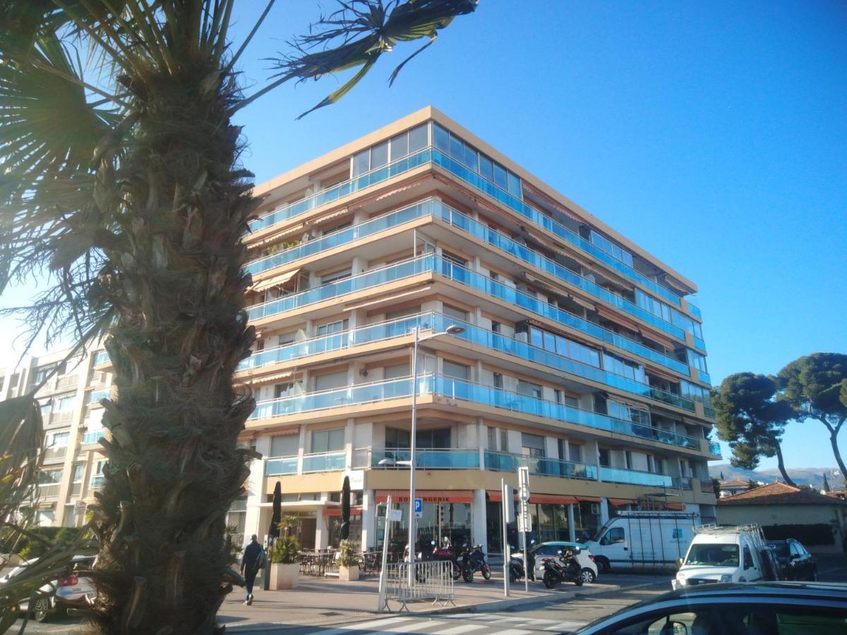 Studio F1 vue mer a 30m des plages Cagnes-sur-Mer Exterior foto